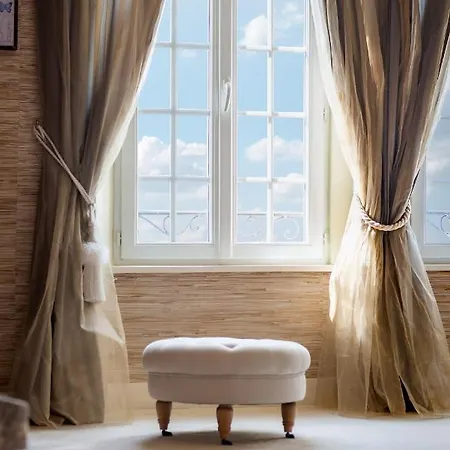 Gasthuis D'hotes Les Champs Francais