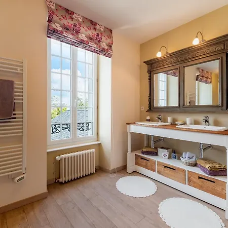 Chambres D'hotes Les Champs Francais 4*