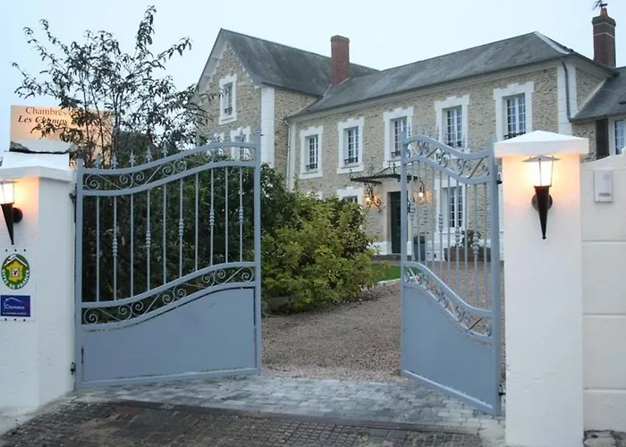 Guest house Chambres D'hotes Les Champs Francais Caumont-l'Evente